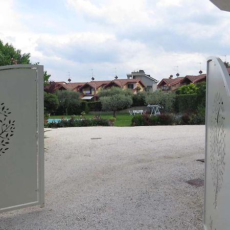 Il Gelso Di Barcuzzi Lonato Exterior photo