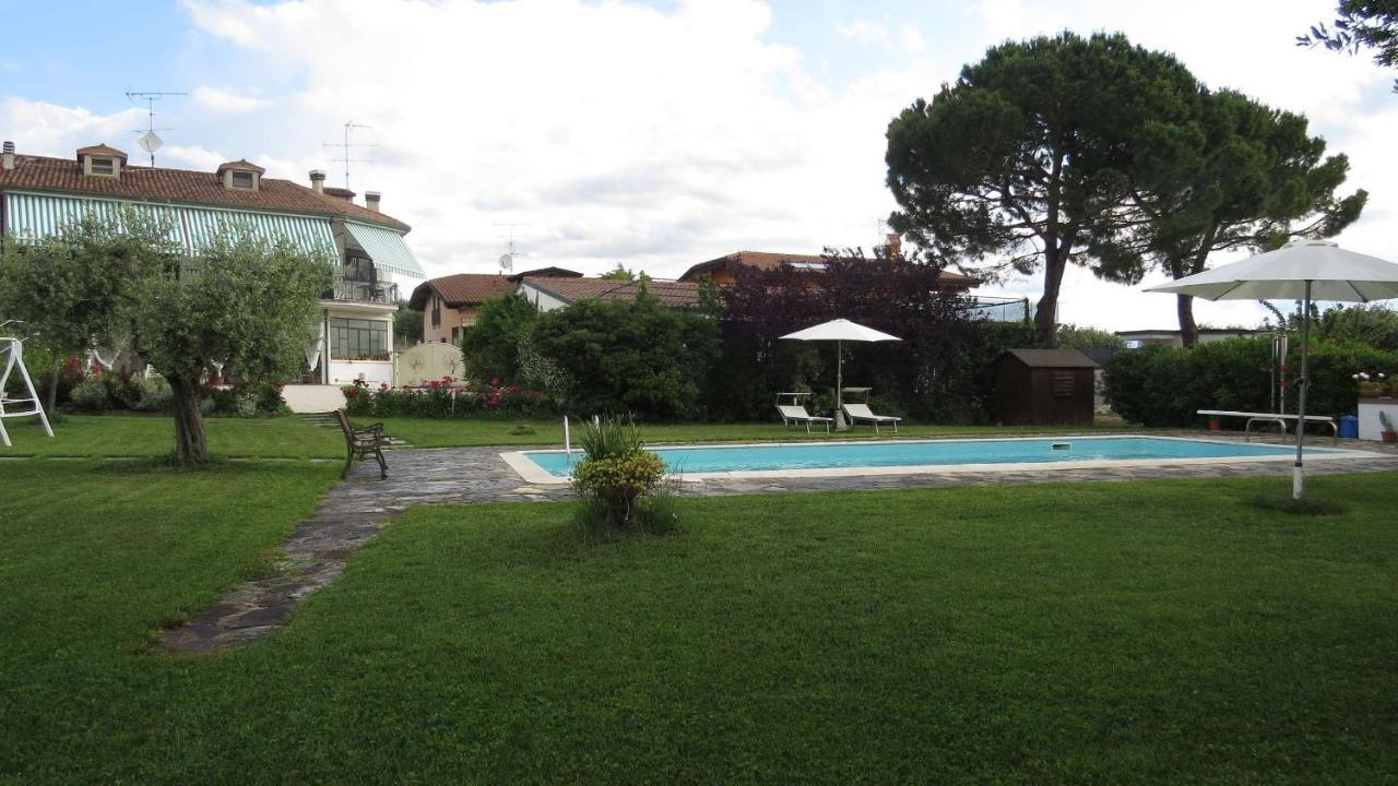 Il Gelso Di Barcuzzi Lonato Exterior photo