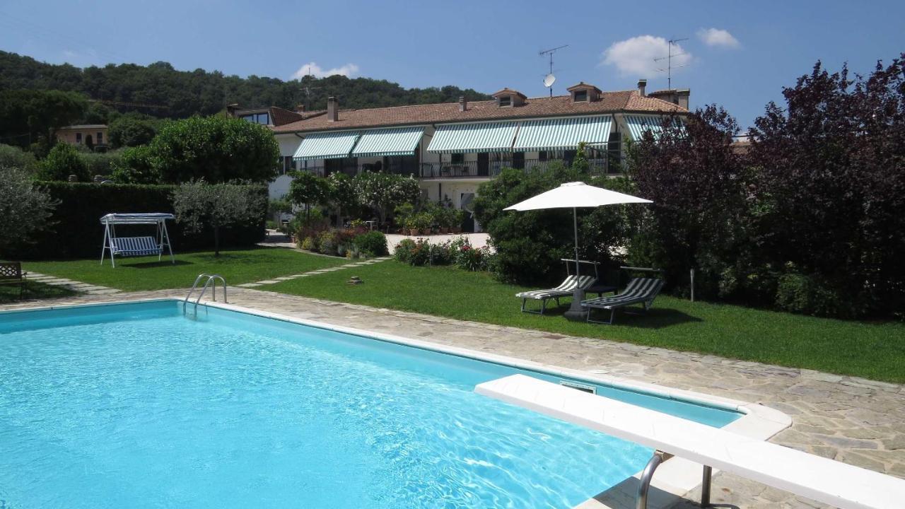 Il Gelso Di Barcuzzi Lonato Exterior photo